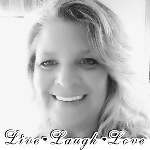 Meet your Posher, Nanci